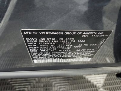 2025 Volkswagen Atlas 2.0T SE w/Technology