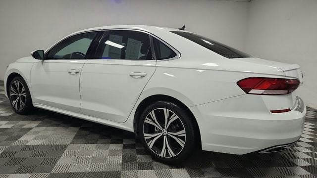 2022 Volkswagen Passat 2.0T SE