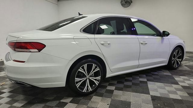 2022 Volkswagen Passat 2.0T SE