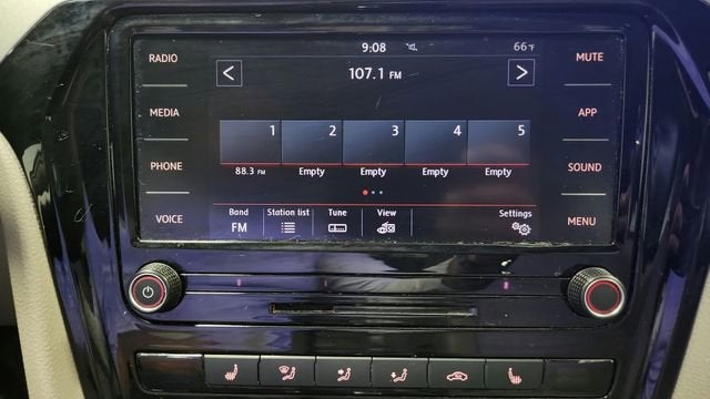 2022 Volkswagen Passat 2.0T SE