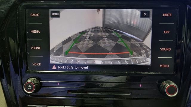 2022 Volkswagen Passat 2.0T SE