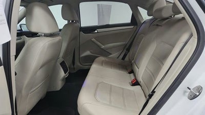 2022 Volkswagen Passat 2.0T SE