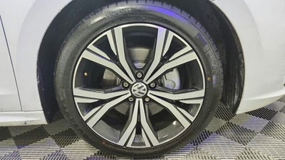 2022 Volkswagen Passat 2.0T SE