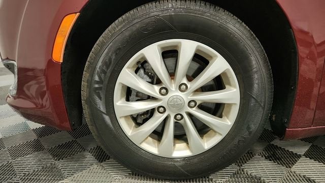 2020 Chrysler Pacifica Touring L