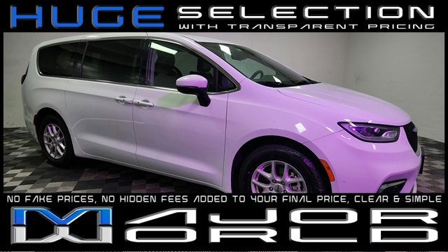 2023 Chrysler Pacifica Touring L