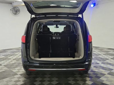 2018 Chrysler Pacifica Hybrid Touring L