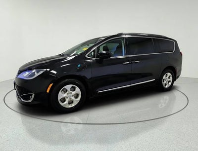 2018 Chrysler Pacifica Hybrid Touring L