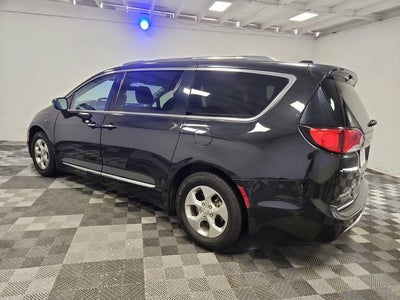 2018 Chrysler Pacifica Hybrid Touring L