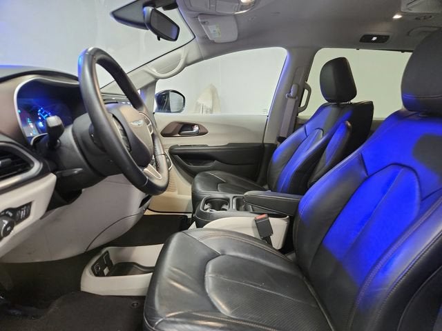 2018 Chrysler Pacifica Hybrid Touring L