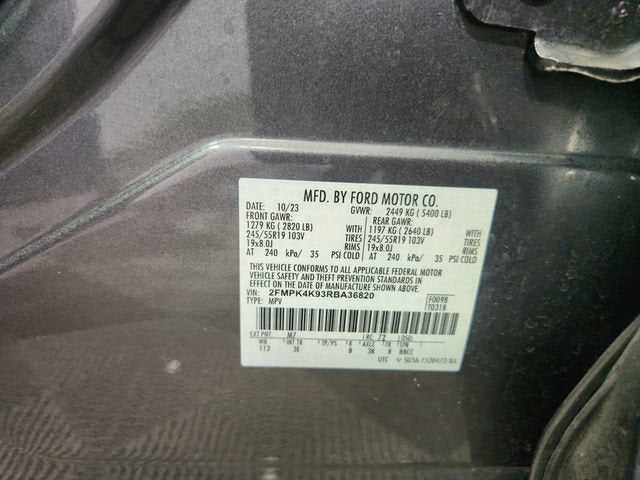 2024 Ford Edge Titanium
