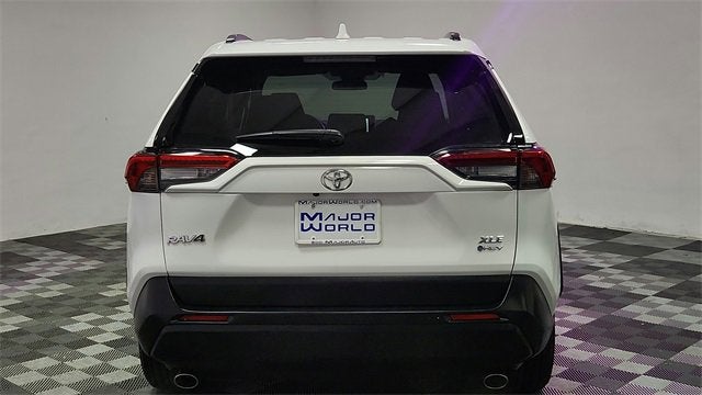 2025 Toyota RAV4 Hybrid XLE