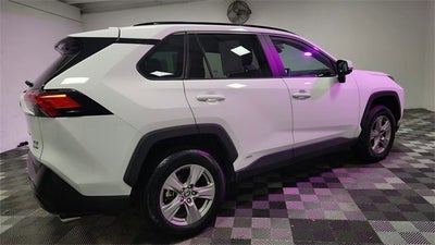 2025 Toyota RAV4 Hybrid XLE