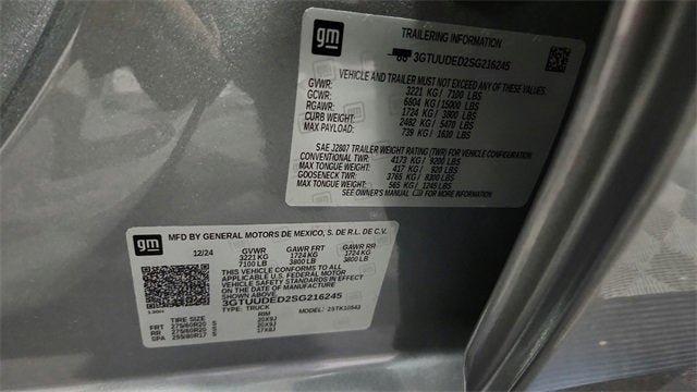 2025 GMC Sierra 1500 SLT