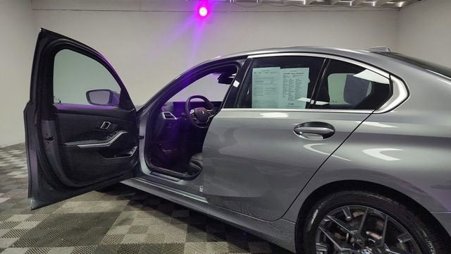 2025 BMW 3 Series 330i xDrive