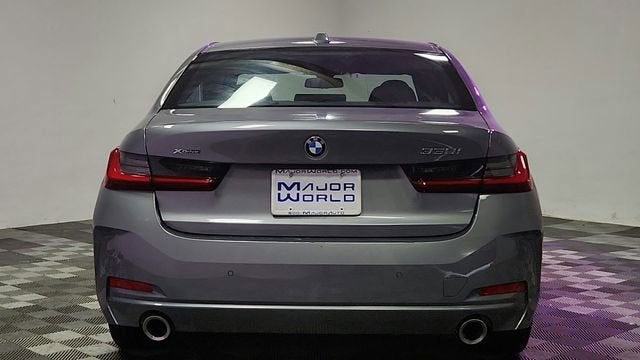 2025 BMW 3 Series 330i xDrive