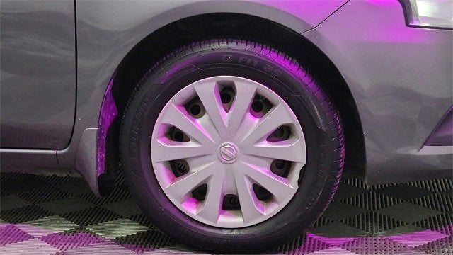 2016 Nissan Versa SV