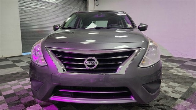 2016 Nissan Versa SV