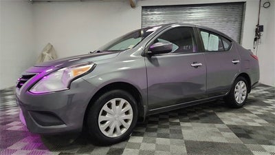 2016 Nissan Versa SV