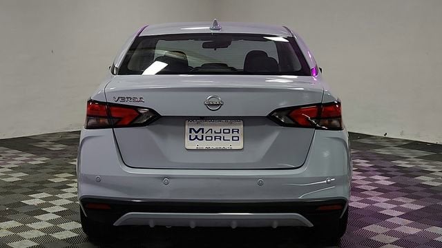 2025 Nissan Versa SV