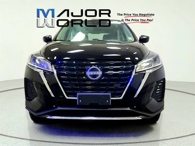 2023 Nissan Kicks S