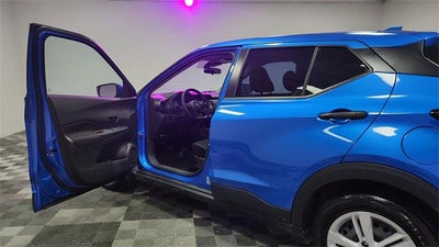 2024 Nissan Kicks S