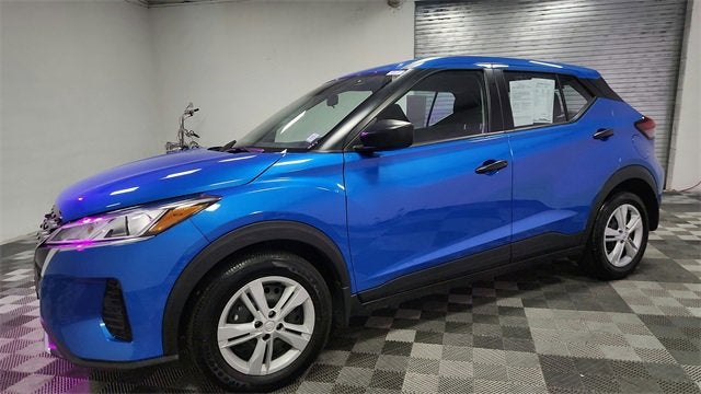 2025 Nissan Kicks Play S