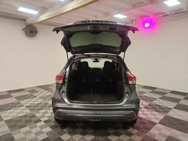 2023 Nissan Kicks S