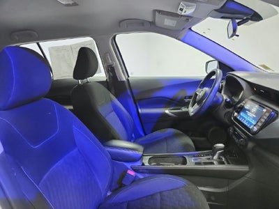 2022 Nissan Kicks SV