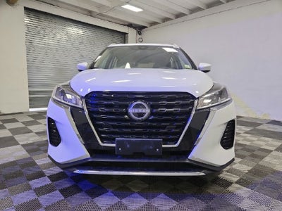 2022 Nissan Kicks SV