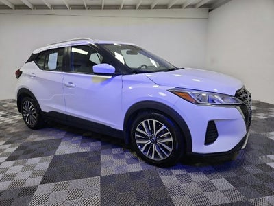 2022 Nissan Kicks SV