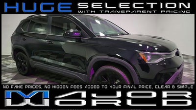 2025 Volkswagen Taos SE Black