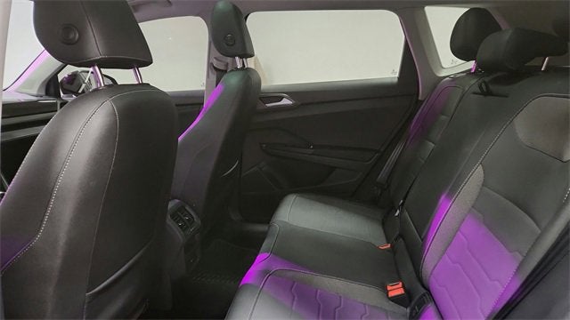 2025 Volkswagen Taos SE Black