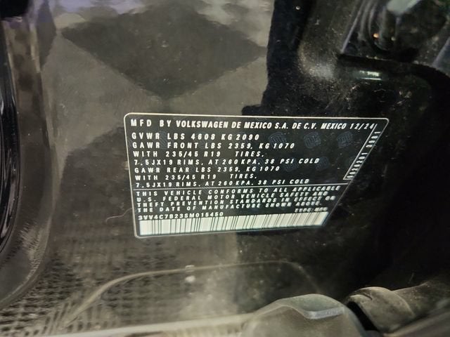 2025 Volkswagen Taos SEL
