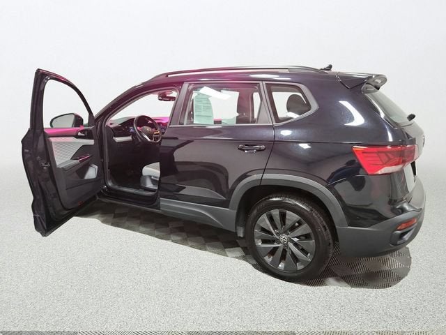 2024 Volkswagen Taos S