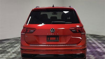 2024 Volkswagen Tiguan SE R-Line Black