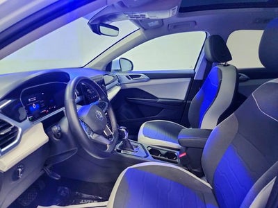 2025 Volkswagen Taos SE