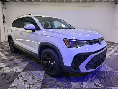 2025 Volkswagen Taos SE