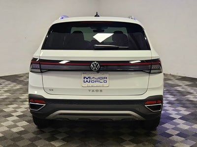 2025 Volkswagen Taos SE