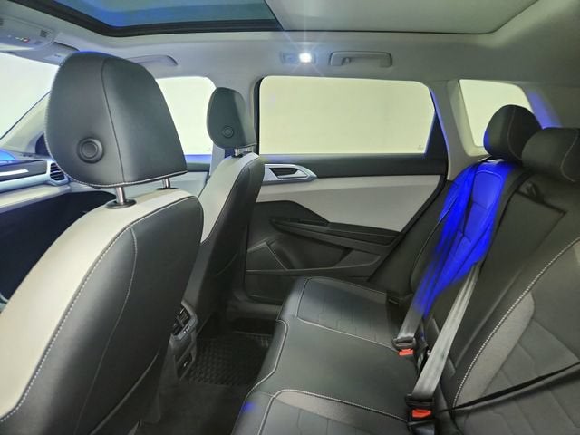 2025 Volkswagen Taos SE - Photo 19