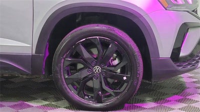 2024 Volkswagen Taos SE