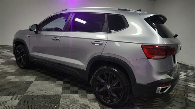 2024 Volkswagen Taos SE