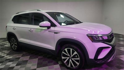 2024 Volkswagen Taos SE