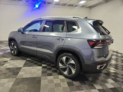 2026 Volkswagen Taos SE