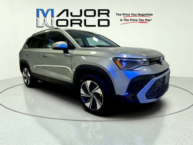 2025 Volkswagen Taos SE