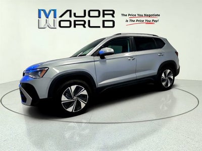 2025 Volkswagen Taos SE