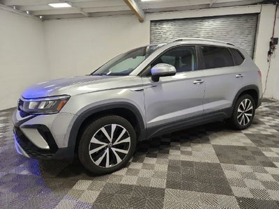 2022 Volkswagen Taos SE