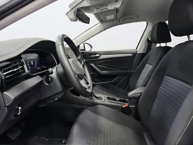2025 Volkswagen Jetta S