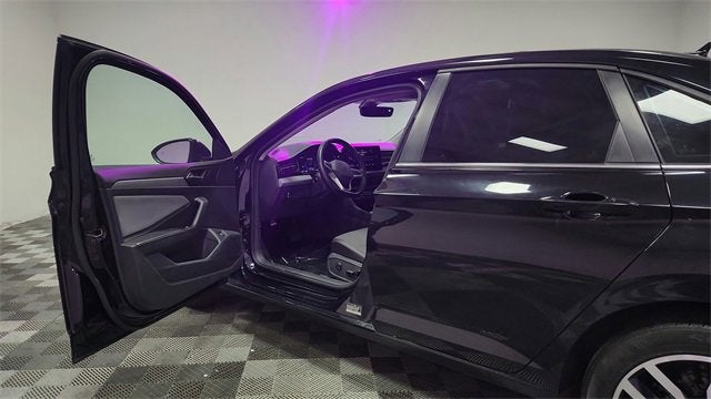 2025 Volkswagen Jetta SE