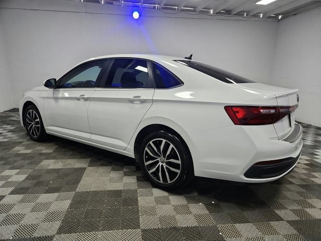2025 Volkswagen Jetta SE