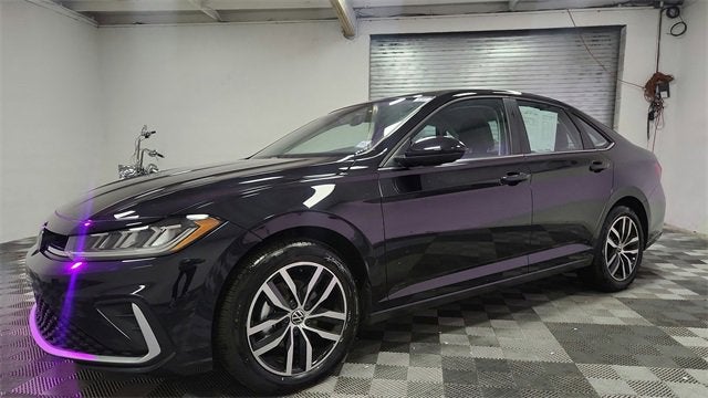 2025 Volkswagen Jetta SE